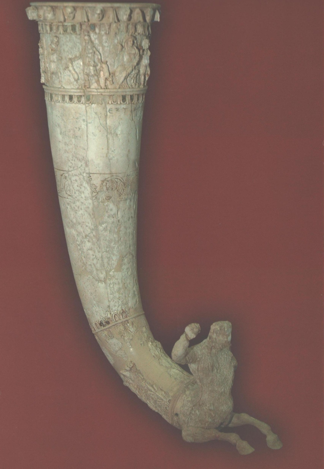 YADYGAR 19